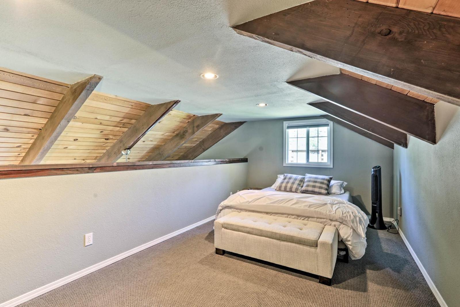 Rustic Townhouse with Fireplace, Less Than 1Mi to Ski! Main image 1